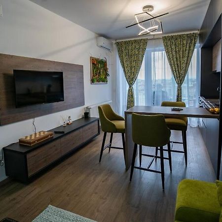 Sunrise Apartment 오라데아 외부 사진