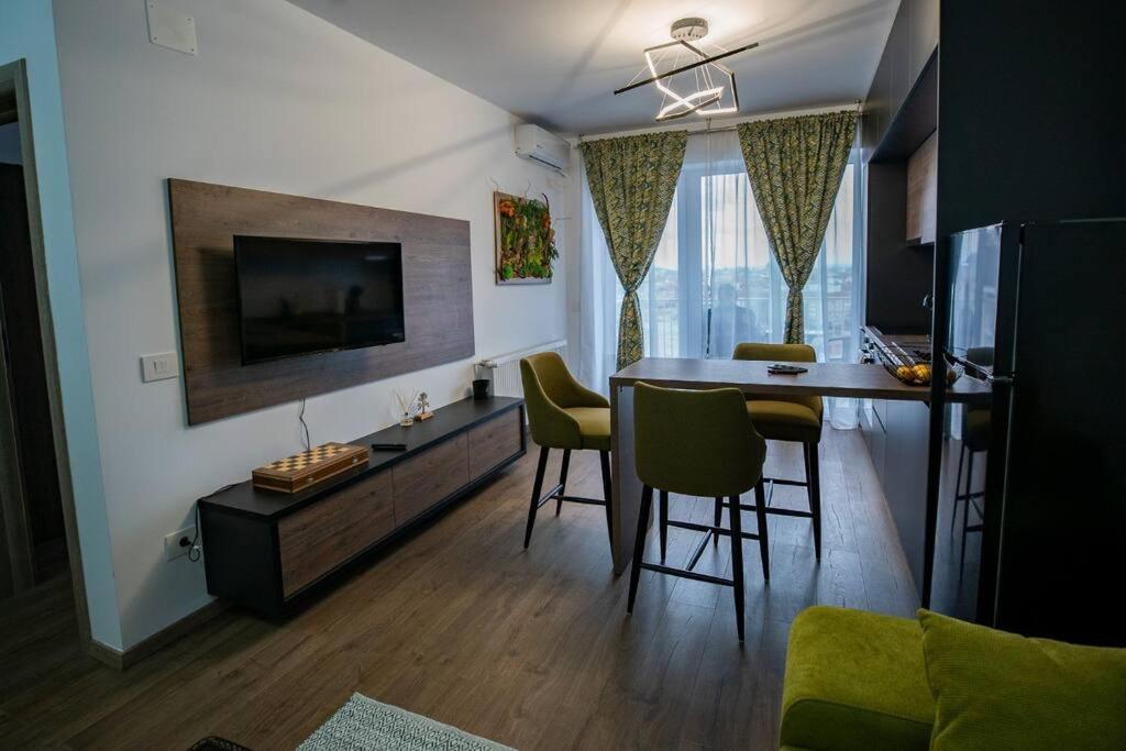 Sunrise Apartment 오라데아 외부 사진